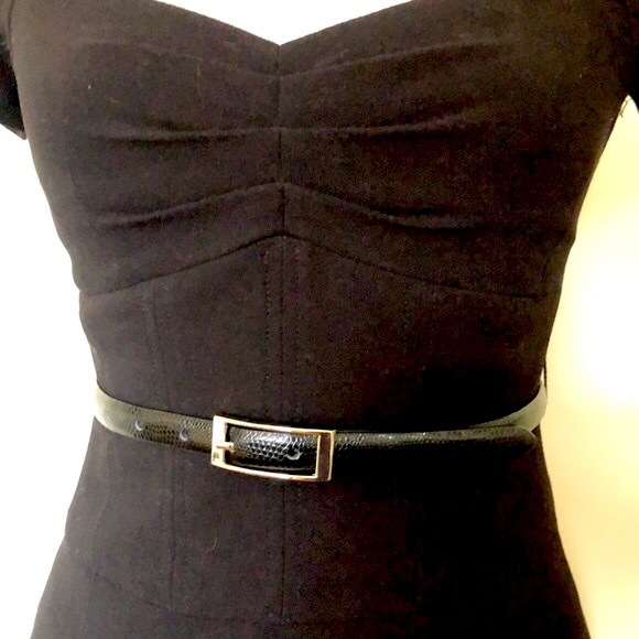 NWT, beautiful Le Chateau black midi dress size XS - Picture 6 of 8